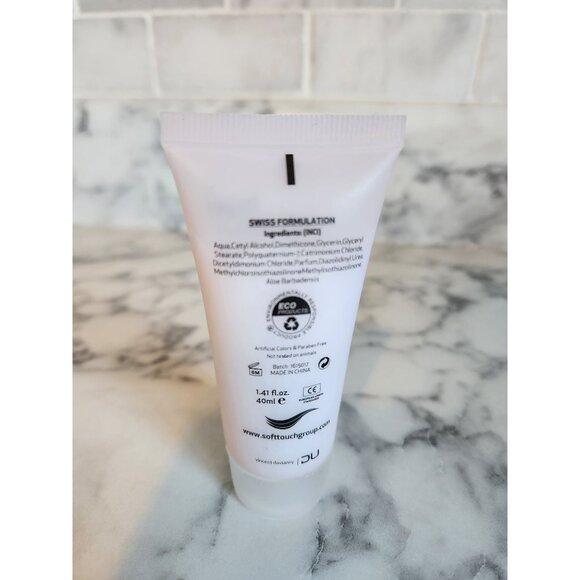 Travel Size DU Skin Care Experts Set Shampoo Conditioner Body Lotion & Bath Gel - Picture 3 of 9